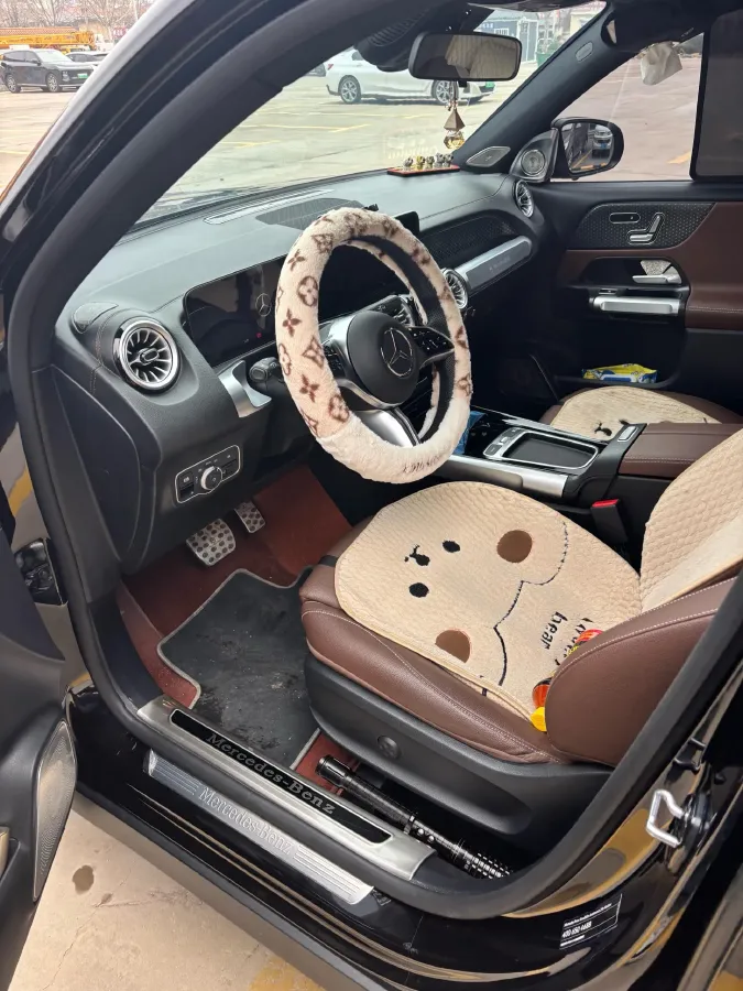 2025 Mercedes-Benz GLB Class 2.0T 190HP L4 8DCT,autocango,china used car exporter,china ev exporter,chinese used car exporter,chinese used ev exporter