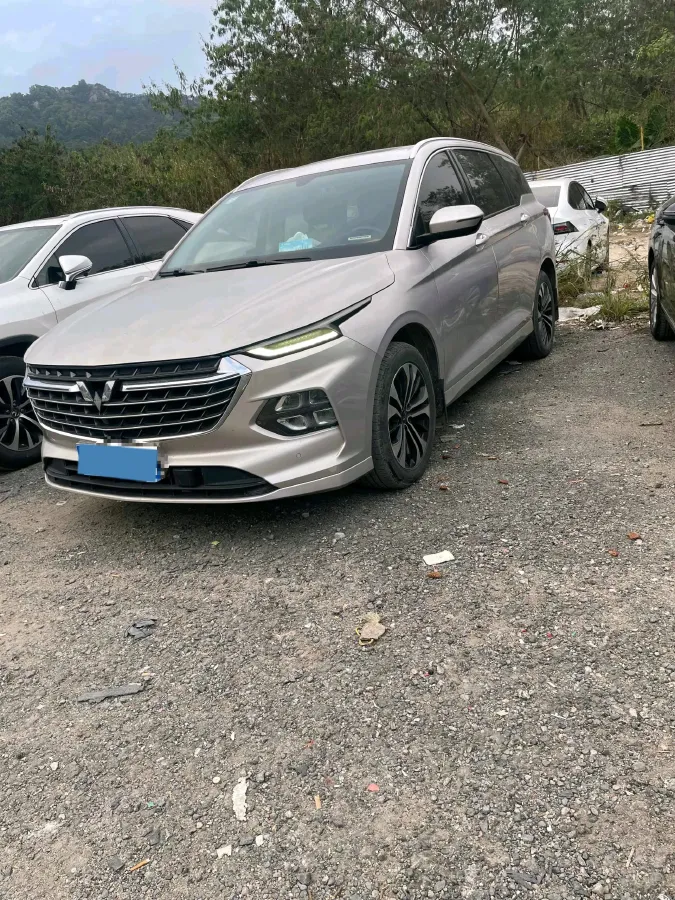 2020 WuLing KaiJie 1.5T 147HP L4 CVT,autocango,china used car exporter,china ev exporter,chinese used car exporter,chinese used ev exporter