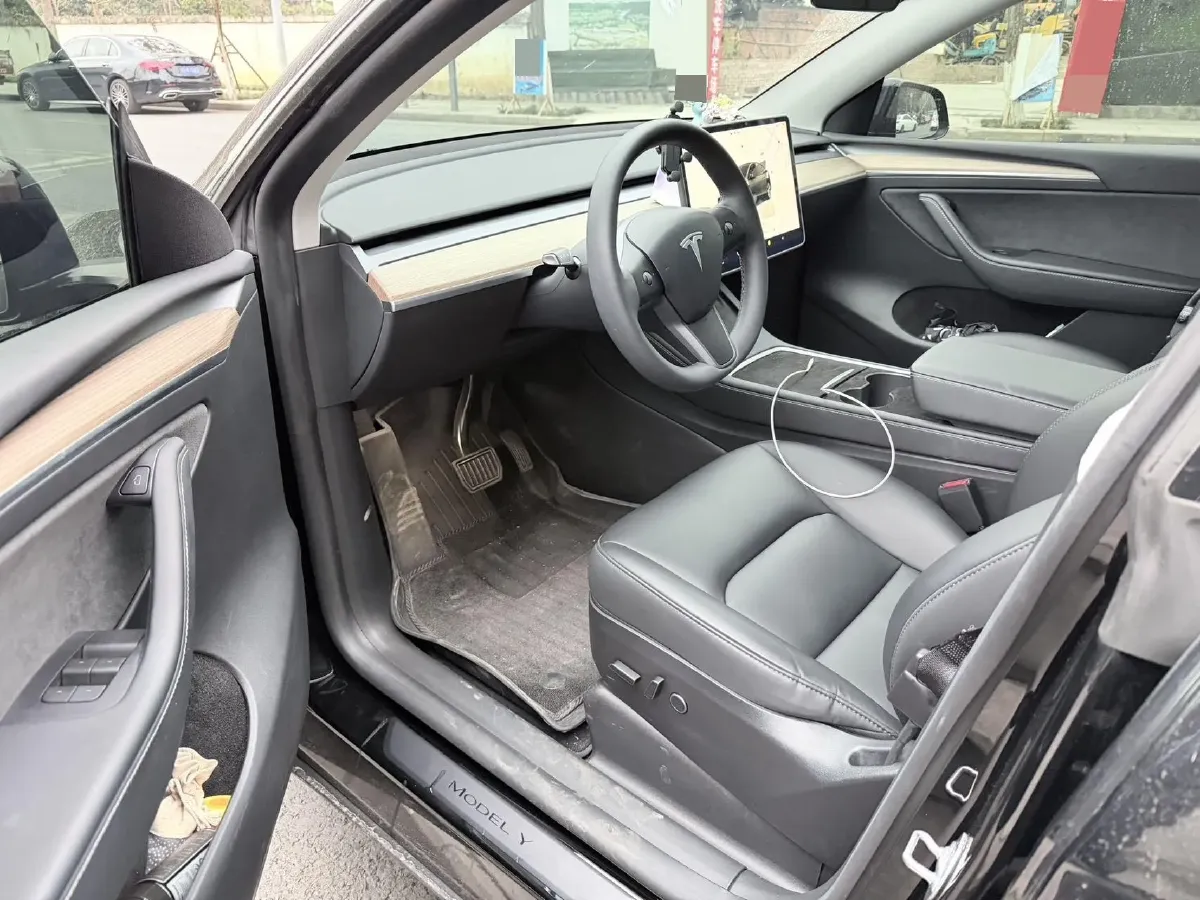 2022 Tesla Model Y BEV 60KWH,autocango,china used car exporter,china ev exporter,chinese used car exporter,chinese used ev exporter