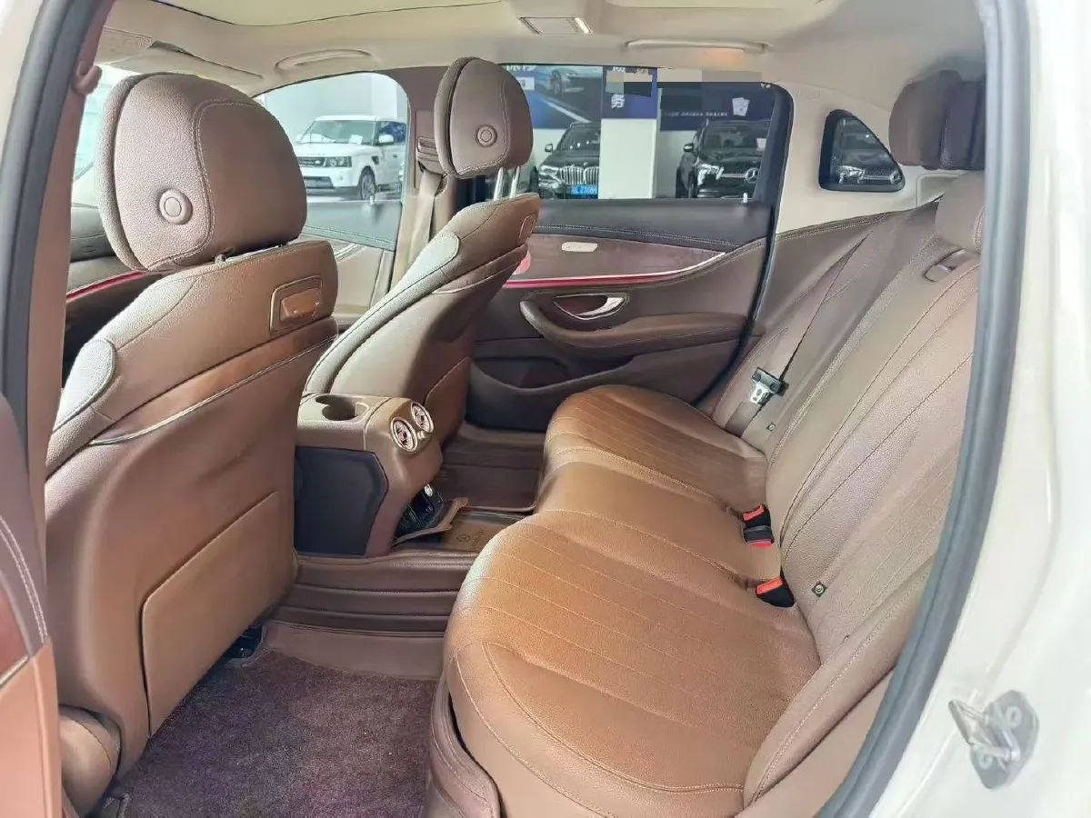 2020 Mercedes-Benz E Class 2.0T 258HP L4 9AT,autocango,china used car exporter,china ev exporter,chinese used car exporter,chinese used ev exporter