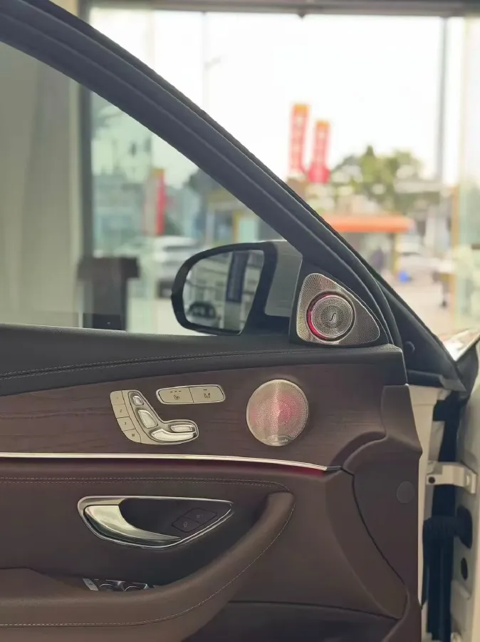 2020 Mercedes-Benz E Class 2.0T 258HP L4 9AT,autocango,china used car exporter,china ev exporter,chinese used car exporter,chinese used ev exporter