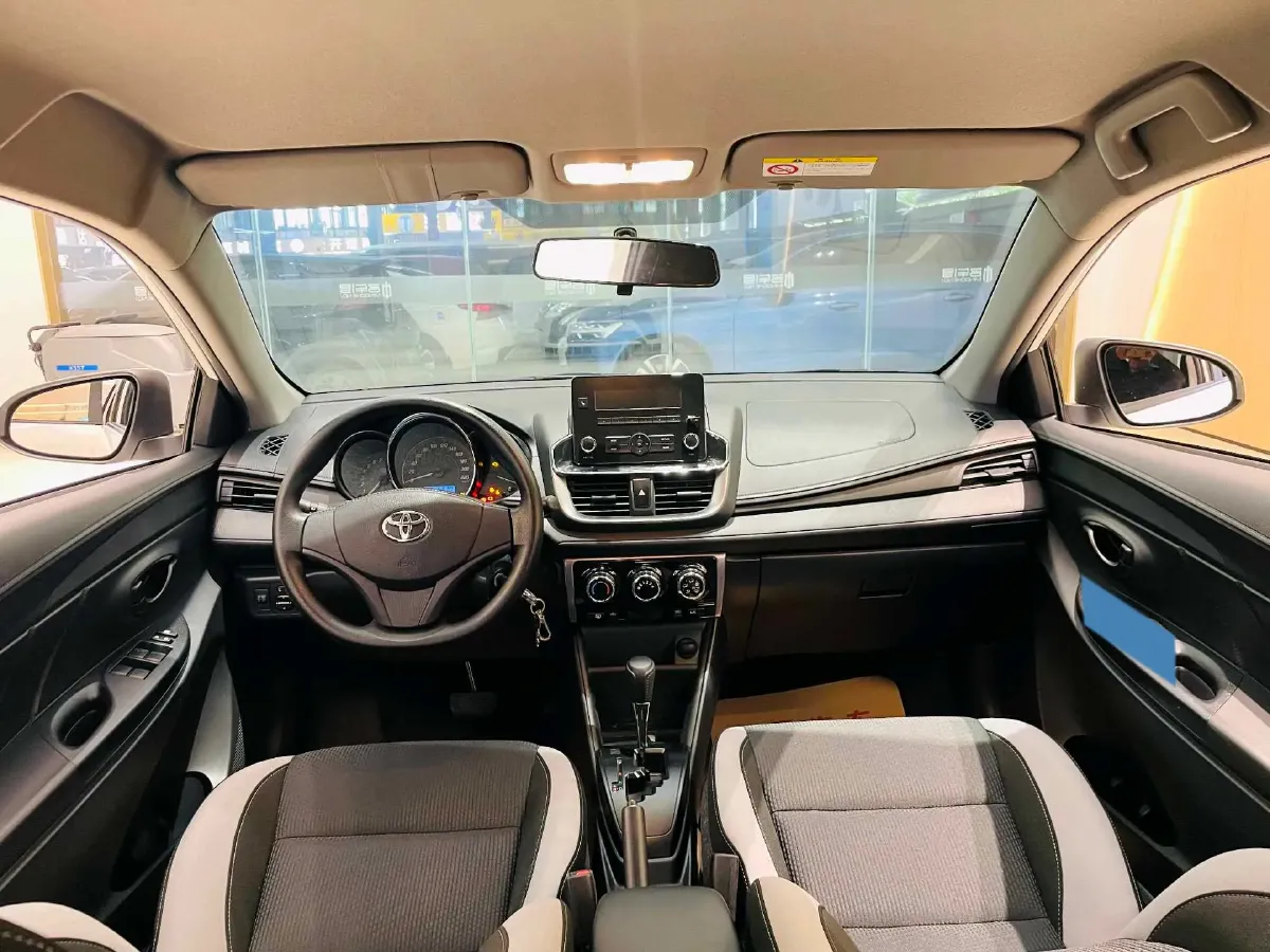 2021 Toyota Yaris L 1.5L 112HP L4 CVT,autocango,china used car exporter,china ev exporter,chinese used car exporter,chinese used ev exporter