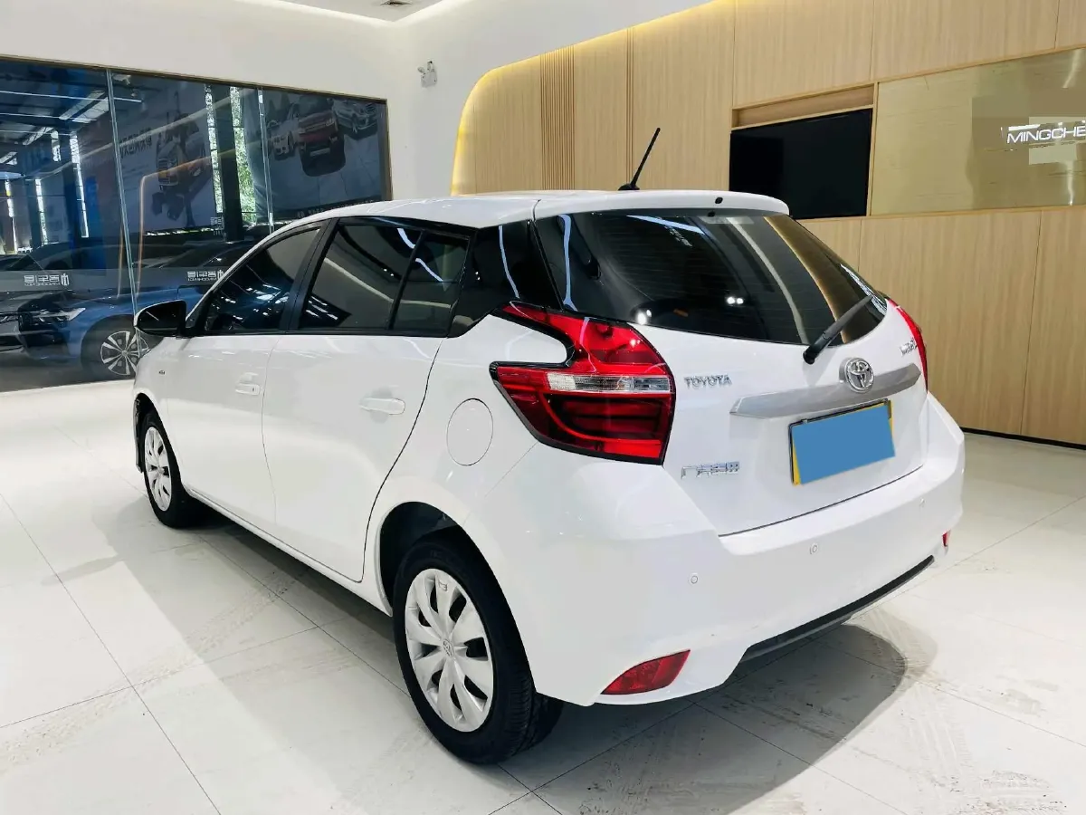 2021 Toyota Yaris L 1.5L 112HP L4 CVT,autocango,china used car exporter,china ev exporter,chinese used car exporter,chinese used ev exporter
