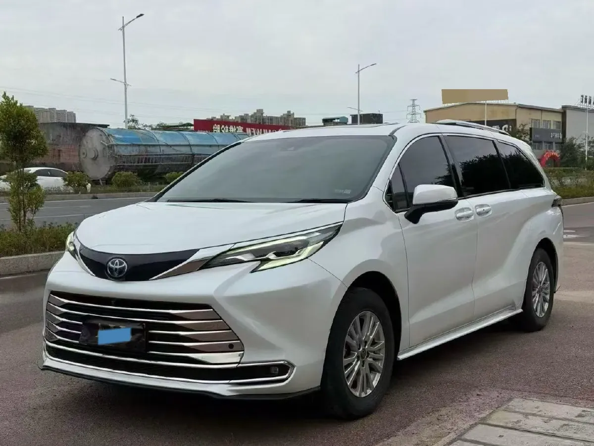 2021 Toyota Sienna 2.5L 192HP L4 E-CVT Hybrid,autocango,china used car exporter,china ev exporter,chinese used car exporter,chinese used ev exporter