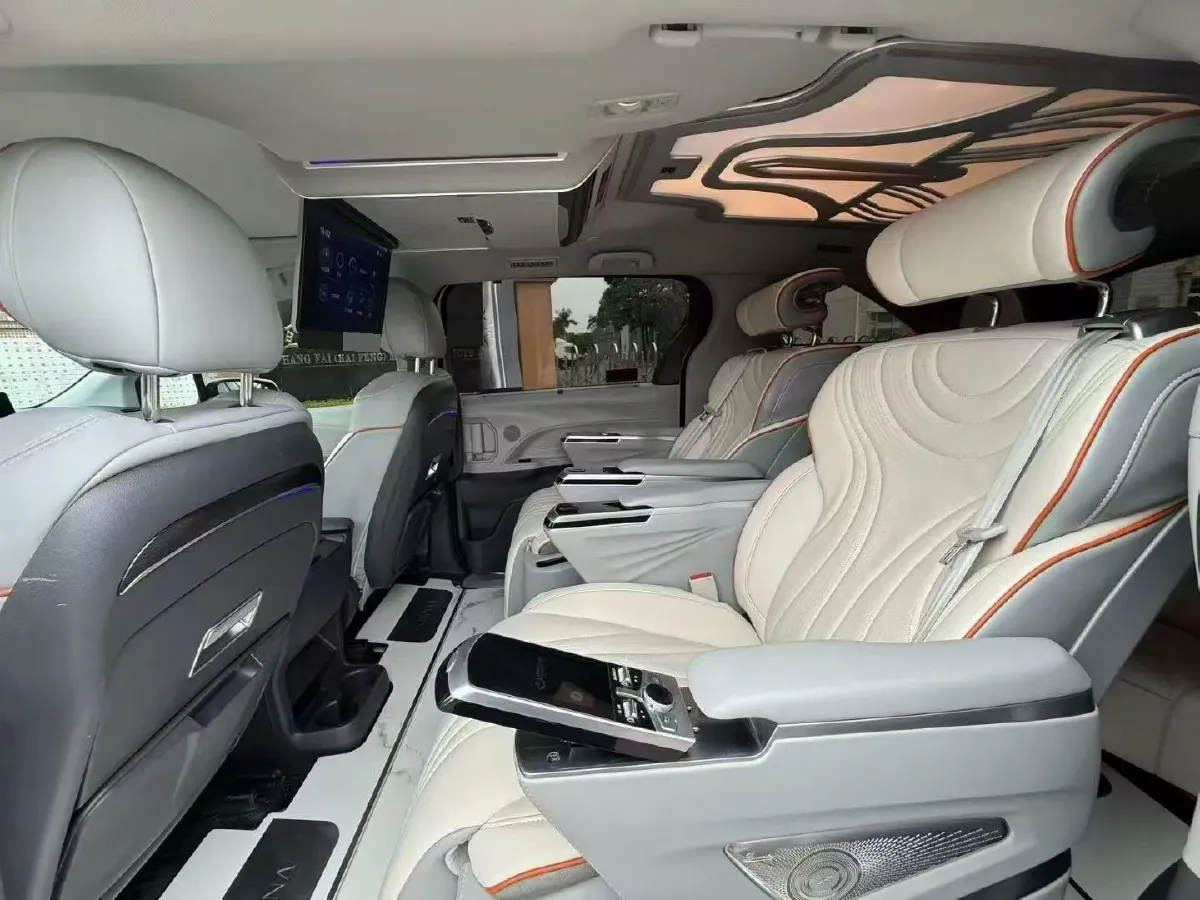 2021 Toyota Sienna 2.5L 192HP L4 E-CVT Hybrid,autocango,china used car exporter,china ev exporter,chinese used car exporter,chinese used ev exporter