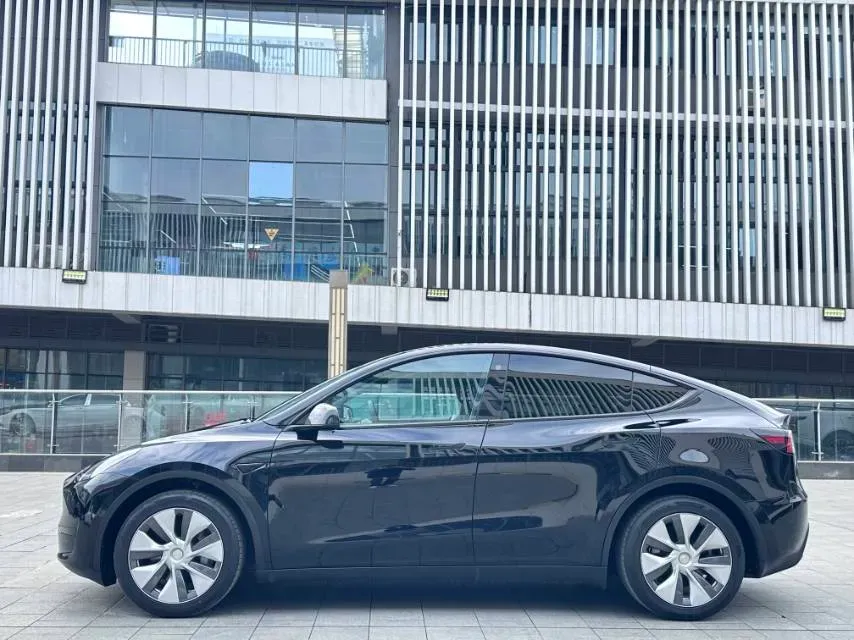 2022 Tesla Model Y BEV 60KWH,autocango,china used car exporter,china ev exporter,chinese used car exporter,chinese used ev exporter