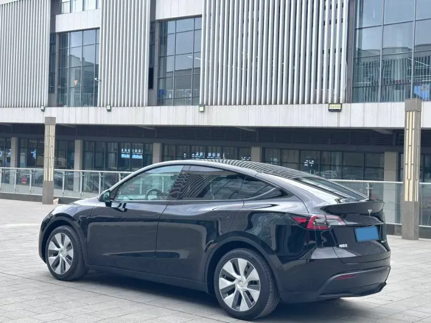 2022 Tesla Model Y BEV 60KWH,autocango,china used car exporter,china ev exporter,chinese used car exporter,chinese used ev exporter