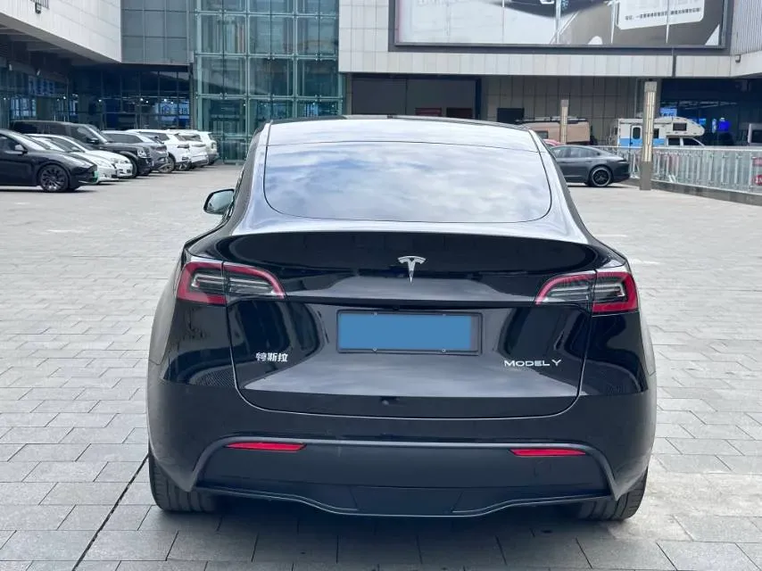 2022 Tesla Model Y BEV 60KWH,autocango,china used car exporter,china ev exporter,chinese used car exporter,chinese used ev exporter