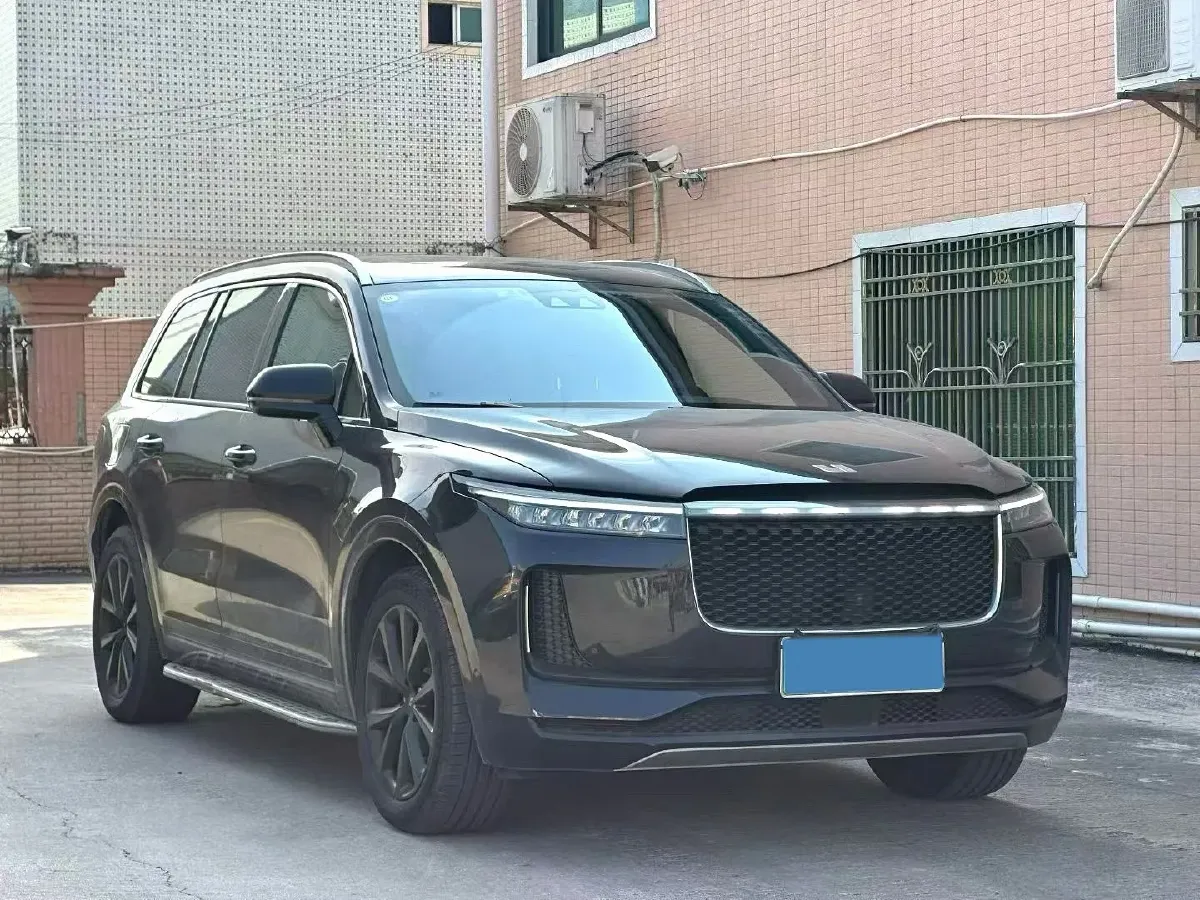 2020 Li ONE Range Extended 131HP REEV 40.5KWH,autocango,china used car exporter,china ev exporter,chinese used car exporter,chinese used ev exporter