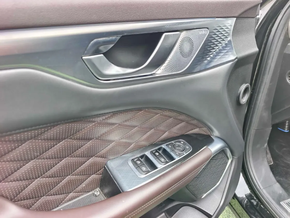 2021 Subaru XV 2.0L 154HP H4 CVT,autocango,china used car exporter,china ev exporter,chinese used car exporter,chinese used ev exporter