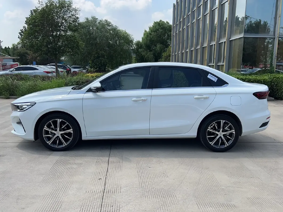 2022 Geely Emgrand 1.5L 114HP L4 CVT,autocango,china used car exporter,china ev exporter,chinese used car exporter,chinese used ev exporter