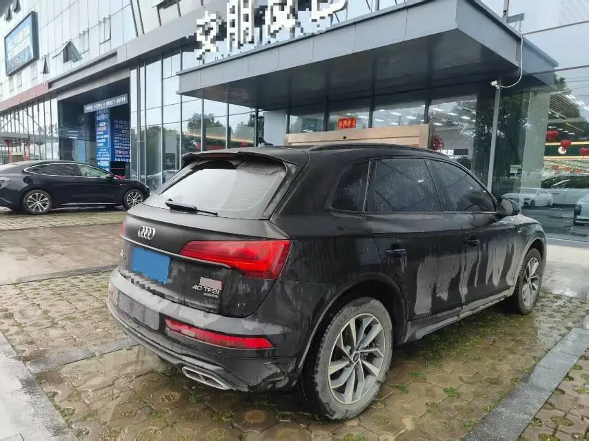 2023 Audi Q5L 2.0T 190HP L4 7DCT,autocango,china used car exporter,china ev exporter,chinese used car exporter,chinese used ev exporter
