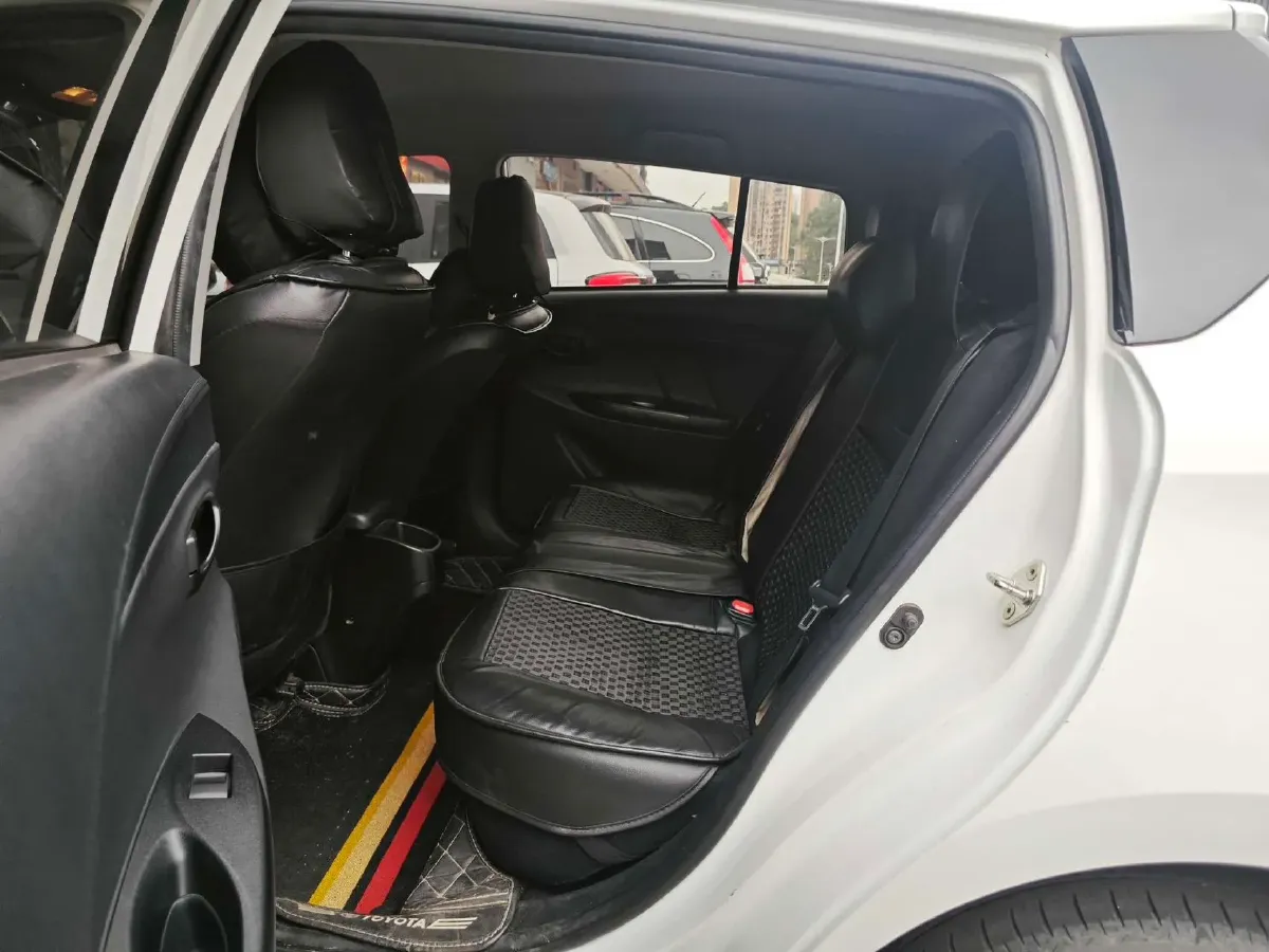 2019 Toyota Yaris L 1.5L 110HP L4 CVT,autocango,china used car exporter,china ev exporter,chinese used car exporter,chinese used ev exporter