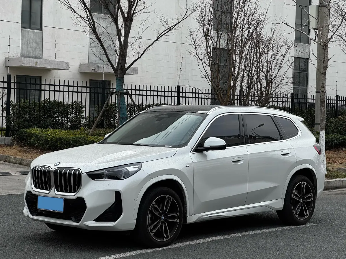 2024 BMW X1 2.0T 204HP L4 7DCT,autocango,china used car exporter,china ev exporter,chinese used car exporter,chinese used ev exporter