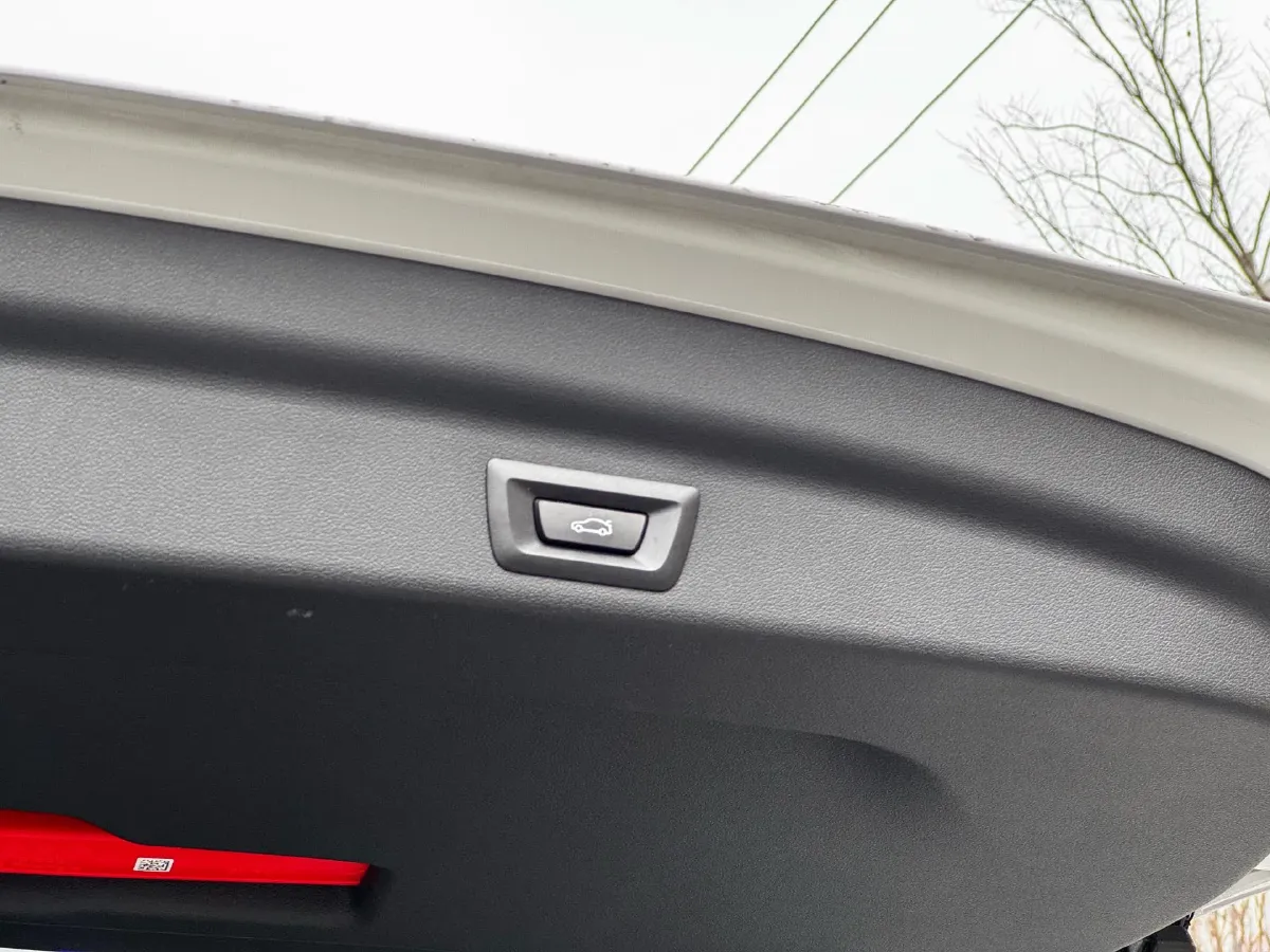 2024 BMW X1 2.0T 204HP L4 7DCT,autocango,china used car exporter,china ev exporter,chinese used car exporter,chinese used ev exporter