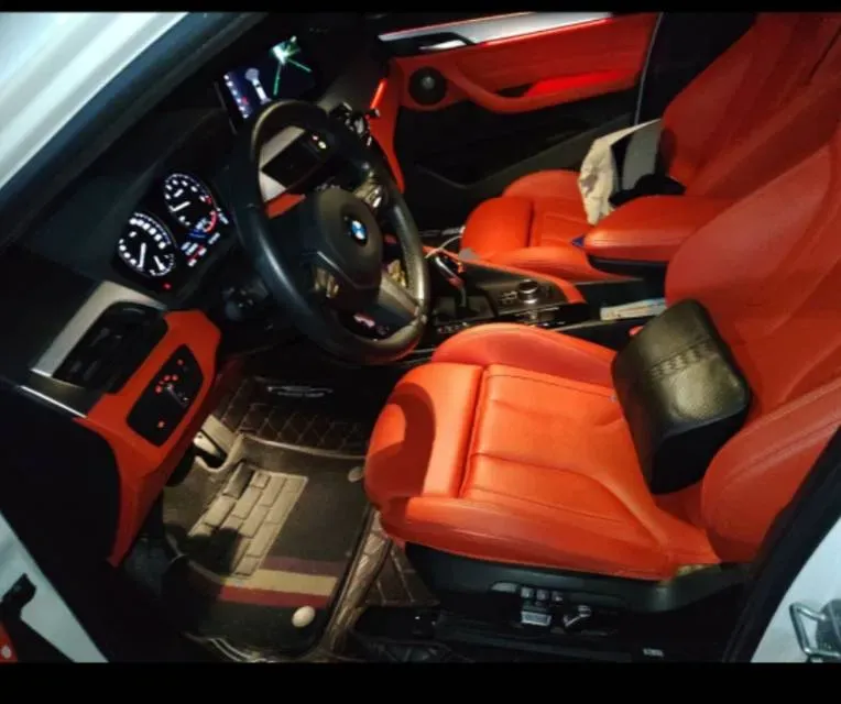 2021 BMW X2 2.0T 192HP L4 7DCT,autocango,china used car exporter,china ev exporter,chinese used car exporter,chinese used ev exporter