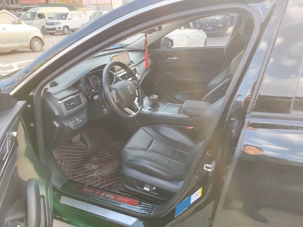 2020 HongQi H5 1.8T 197HP L4 6AT,autocango,china used car exporter,china ev exporter,chinese used car exporter,chinese used ev exporter