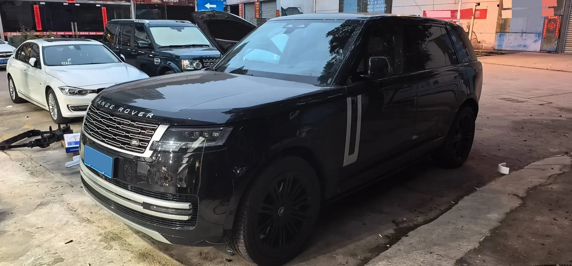 2025 Land Rover Range Rover 3.0T 400HP L6 8AT,autocango,china used car exporter,china ev exporter,chinese used car exporter,chinese used ev exporter