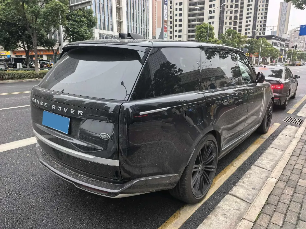2025 Land Rover Range Rover 3.0T 400HP L6 8AT,autocango,china used car exporter,china ev exporter,chinese used car exporter,chinese used ev exporter