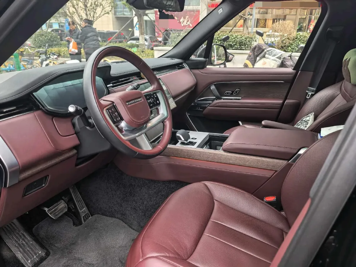 2025 Land Rover Range Rover 3.0T 400HP L6 8AT,autocango,china used car exporter,china ev exporter,chinese used car exporter,chinese used ev exporter