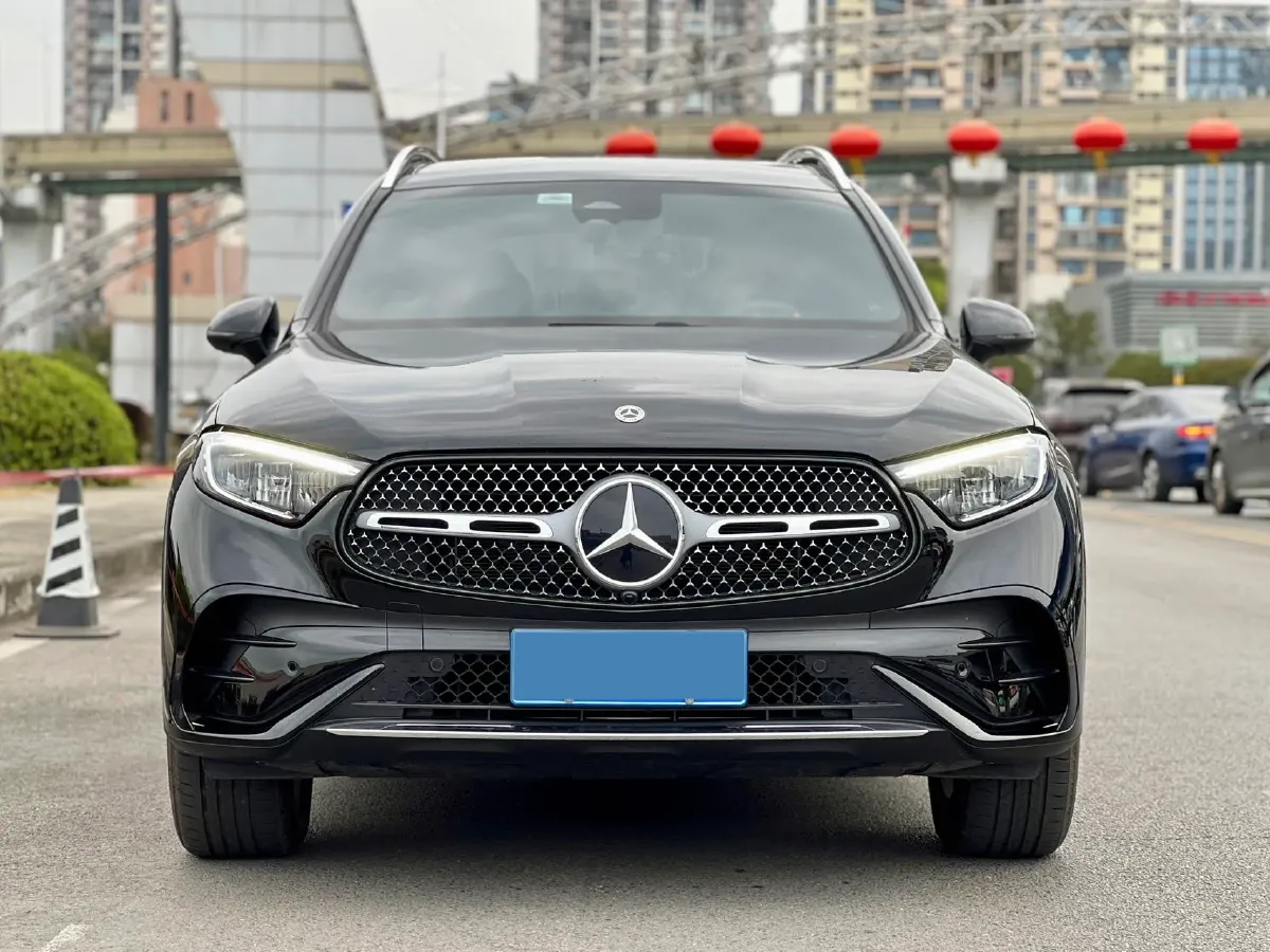 2024 Mercedes-Benz GLC Class 2.0T 204HP L4 9AT,autocango,china used car exporter,china ev exporter,chinese used car exporter,chinese used ev exporter