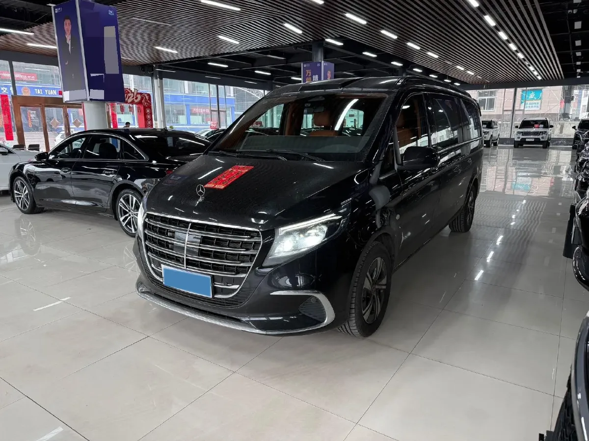 2024 Mercedes-Benz Vito 2.0T 231HP L4 9AT,autocango,china used car exporter,china ev exporter,chinese used car exporter,chinese used ev exporter