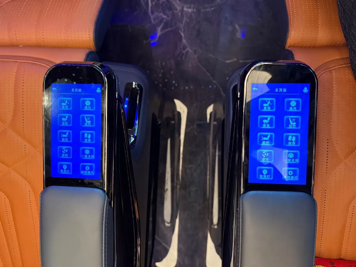 2024 Mercedes-Benz Vito 2.0T 231HP L4 9AT,autocango,china used car exporter,china ev exporter,chinese used car exporter,chinese used ev exporter