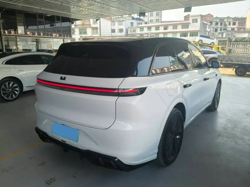 2024 Li L6 Range Extended 154HP L4 REEV 36.8KWH,autocango,china used car exporter,china ev exporter,chinese used car exporter,chinese used ev exporter