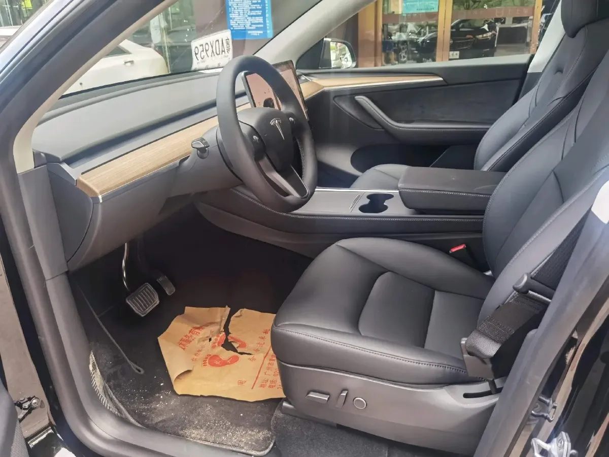 2022 Tesla Model Y BEV 60KWH,autocango,china used car exporter,china ev exporter,chinese used car exporter,chinese used ev exporter