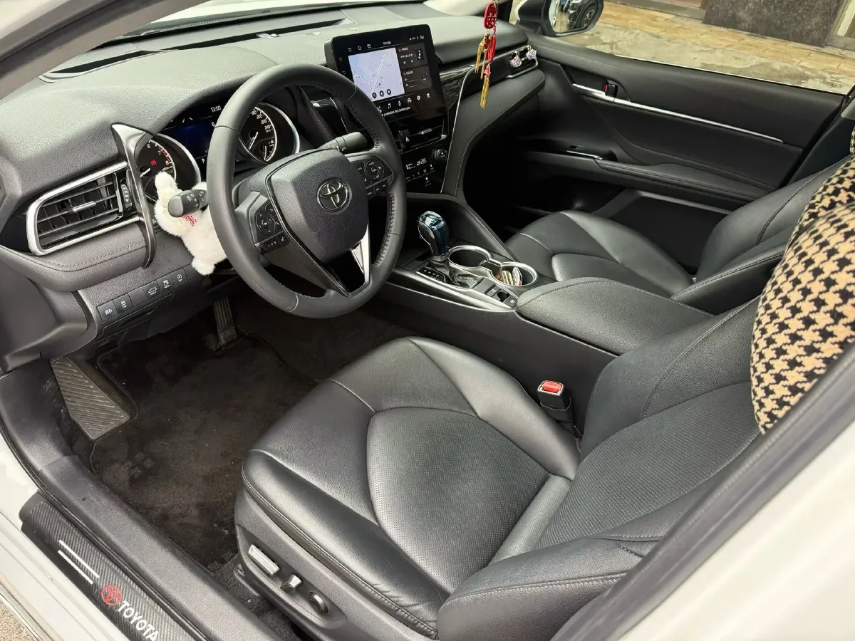 2023 Toyota Camry 2.0L 177HP L4 CVT,autocango,china used car exporter,china ev exporter,chinese used car exporter,chinese used ev exporter
