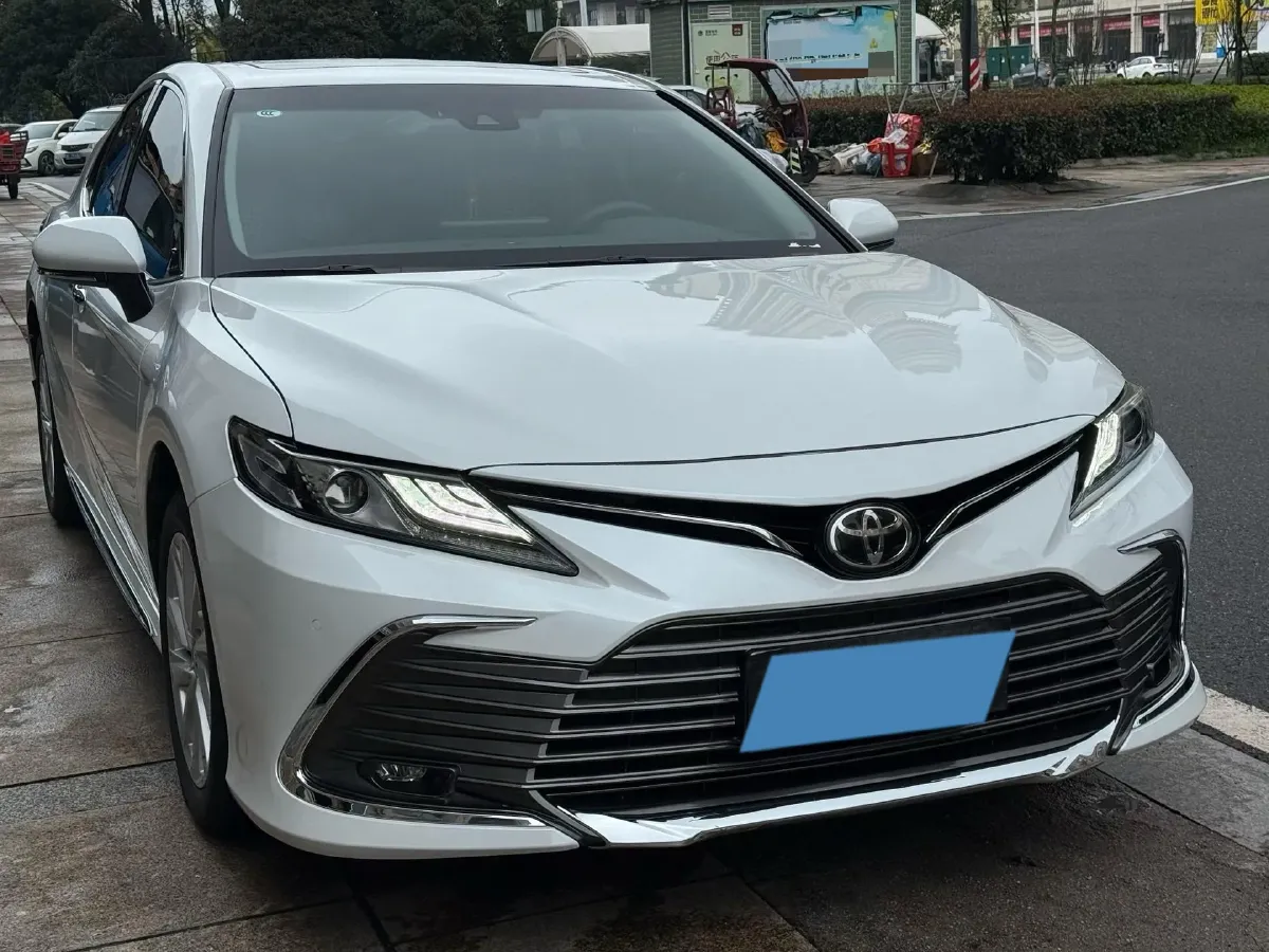 2023 Toyota Camry 2.0L 177HP L4 CVT,autocango,china used car exporter,china ev exporter,chinese used car exporter,chinese used ev exporter