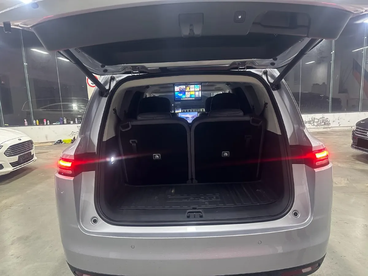 2025 LinkTour E-M8 BEV 65KWH,autocango,china used car exporter,china ev exporter,chinese used car exporter,chinese used ev exporter