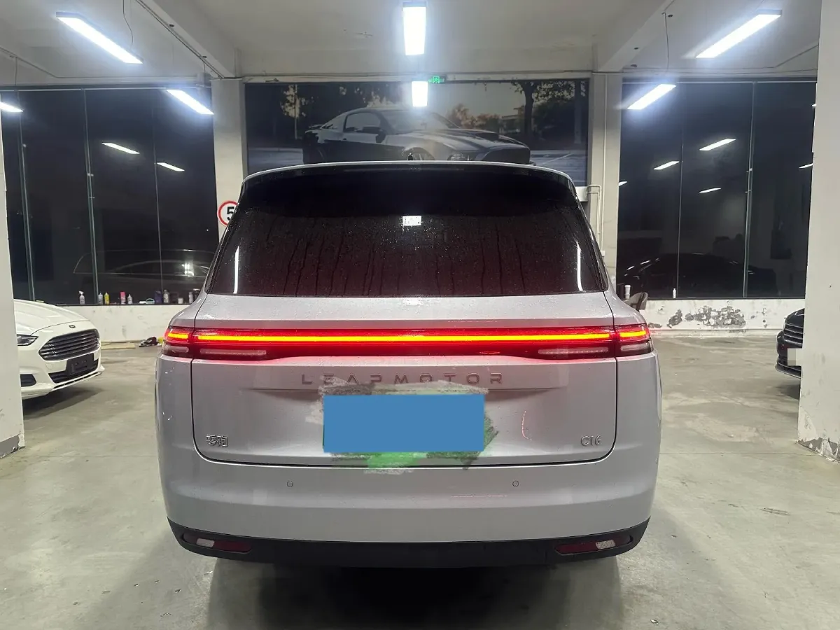 2025 LinkTour E-M8 BEV 65KWH,autocango,china used car exporter,china ev exporter,chinese used car exporter,chinese used ev exporter
