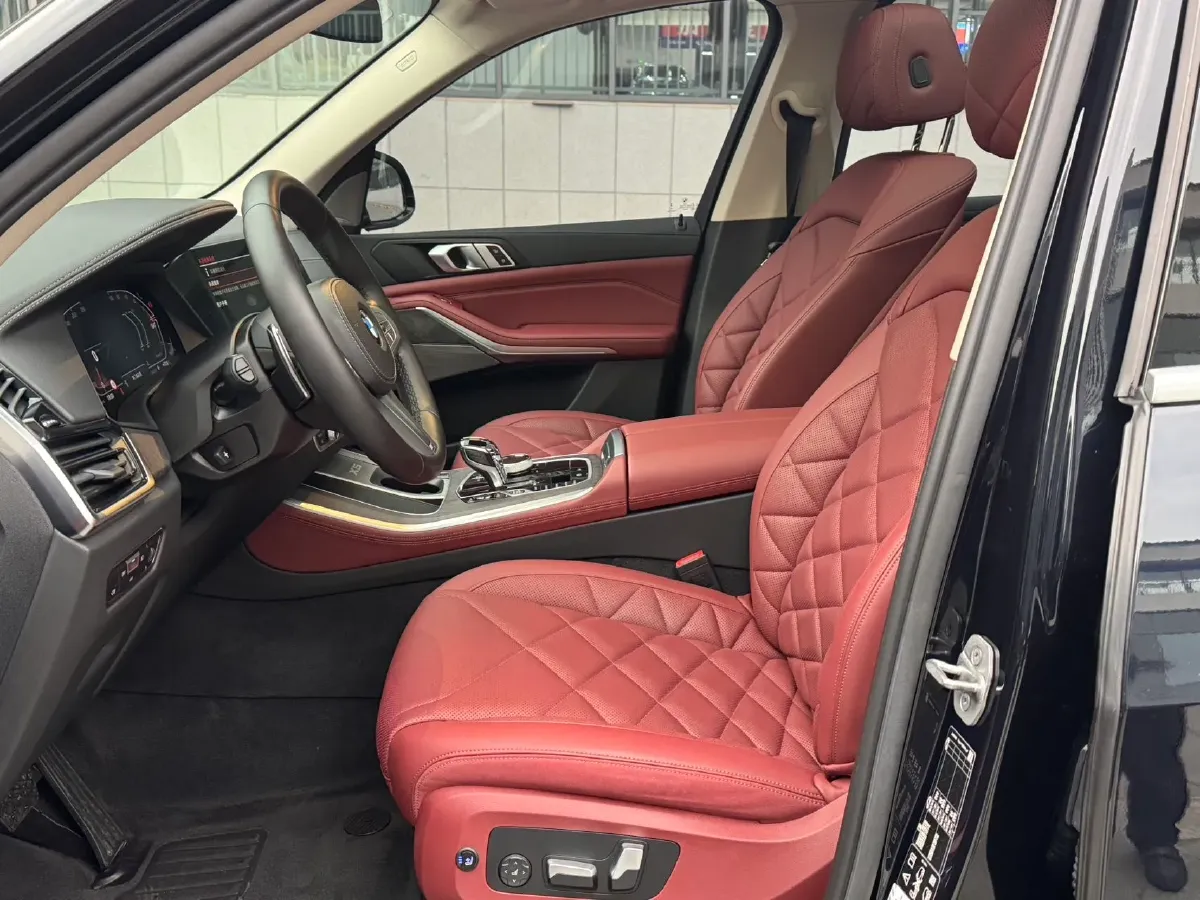 2022 BMW X5 2.0T 245HP L4 8AT,autocango,china used car exporter,china ev exporter,chinese used car exporter,chinese used ev exporter