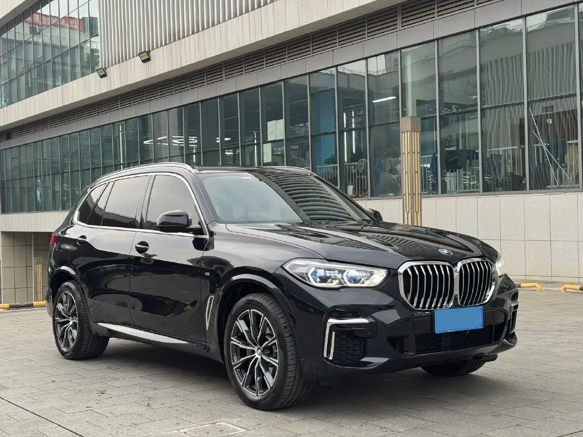 2022 BMW X5 2.0T 245HP L4 8AT,autocango,china used car exporter,china ev exporter,chinese used car exporter,chinese used ev exporter