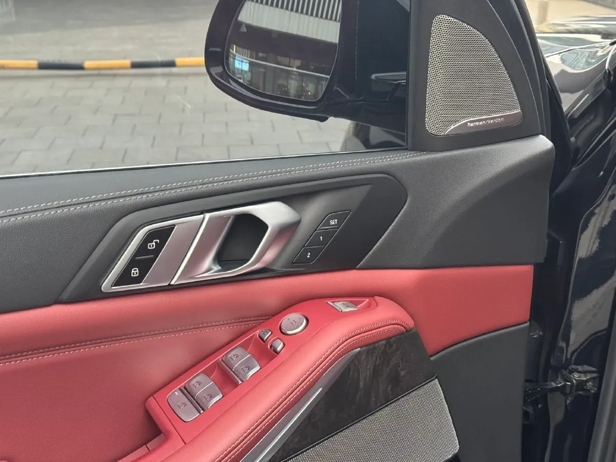 2022 BMW X5 2.0T 245HP L4 8AT,autocango,china used car exporter,china ev exporter,chinese used car exporter,chinese used ev exporter