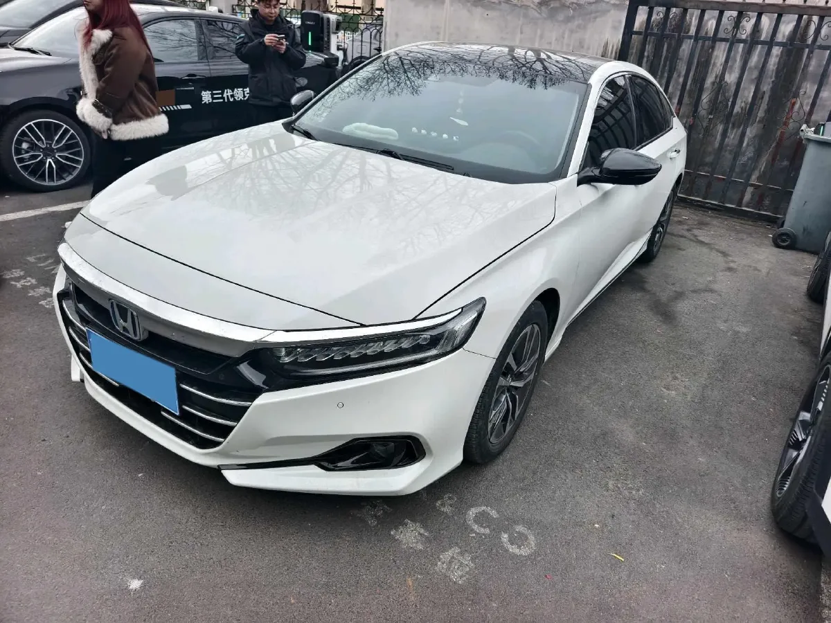 2022 Honda Accord 2.0L 146HP L4 E-CVT Hybrid,autocango,china used car exporter,china ev exporter,chinese used car exporter,chinese used ev exporter