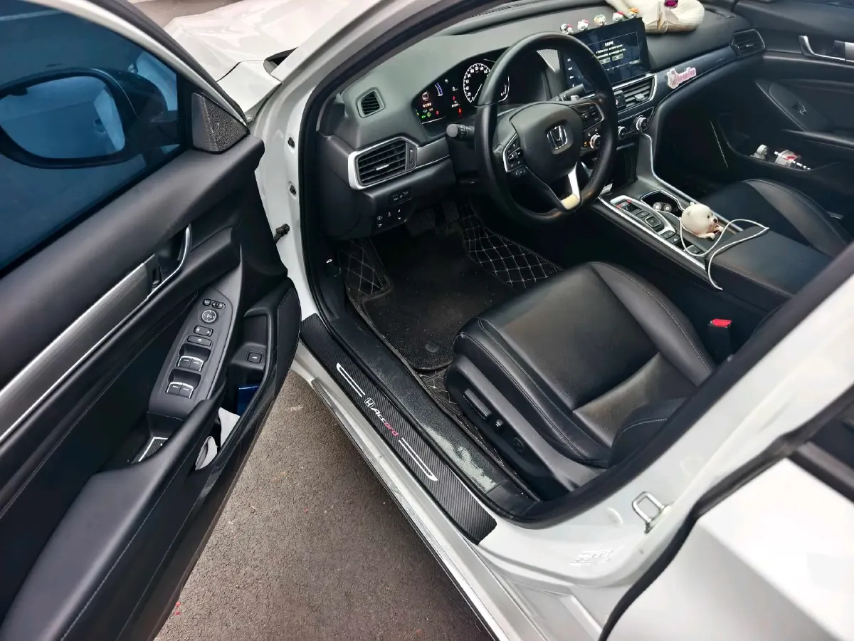 2022 Honda Accord 2.0L 146HP L4 E-CVT Hybrid,autocango,china used car exporter,china ev exporter,chinese used car exporter,chinese used ev exporter