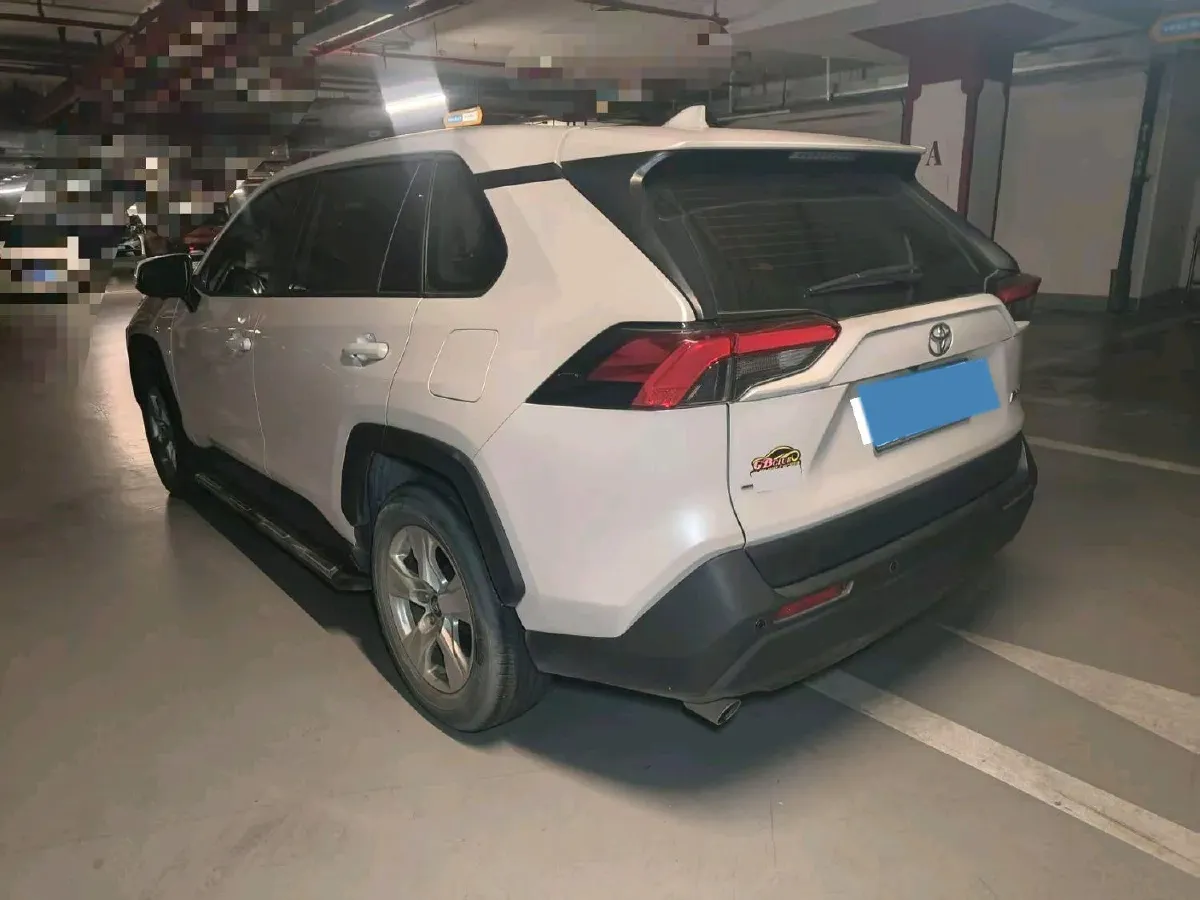 2021 Toyota RAV4 2.0L 171HP L4 CVT,autocango,china used car exporter,china ev exporter,chinese used car exporter,chinese used ev exporter