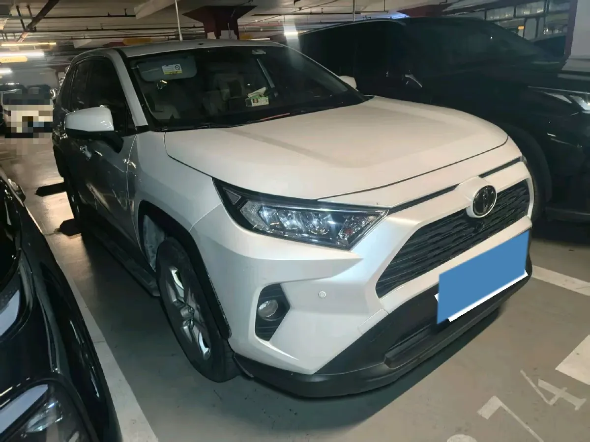 2021 Toyota RAV4 2.0L 171HP L4 CVT,autocango,china used car exporter,china ev exporter,chinese used car exporter,chinese used ev exporter