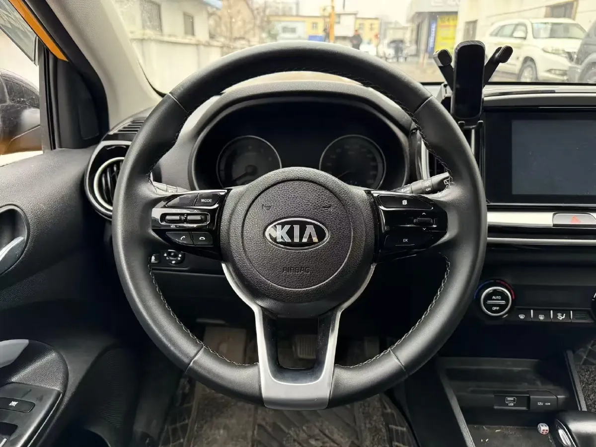 2019 Kia KX1 1.4L 100HP L4 6AT,autocango,china used car exporter,china ev exporter,chinese used car exporter,chinese used ev exporter