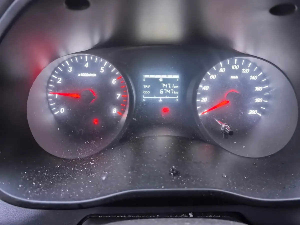 2023 WuLing Loong Truck 2.0L 136HP L4 5MT,autocango,china used car exporter,china ev exporter,chinese used car exporter,chinese used ev exporter