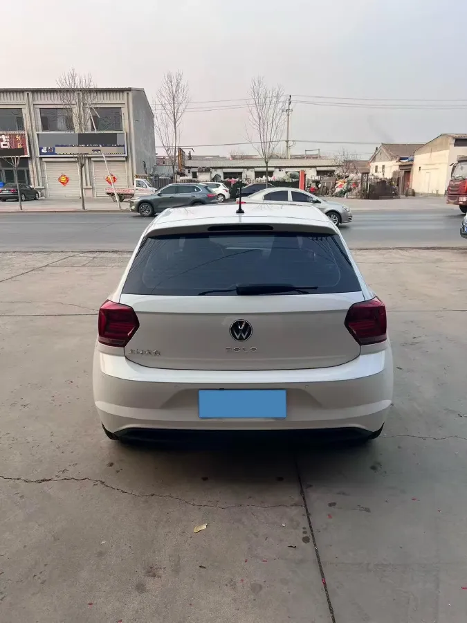 2023 Volkswagen Polo 1.5L 113HP L4 6AT,autocango,china used car exporter,china ev exporter,chinese used car exporter,chinese used ev exporter