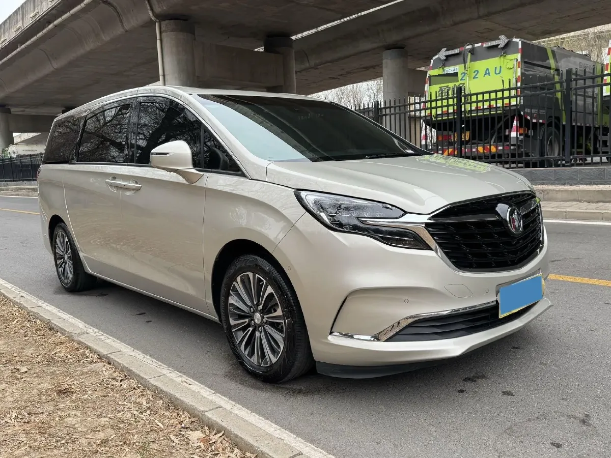 2021 Buick GL8 2.0T 237HP L4 9AT,autocango,china used car exporter,china ev exporter,chinese used car exporter,chinese used ev exporter