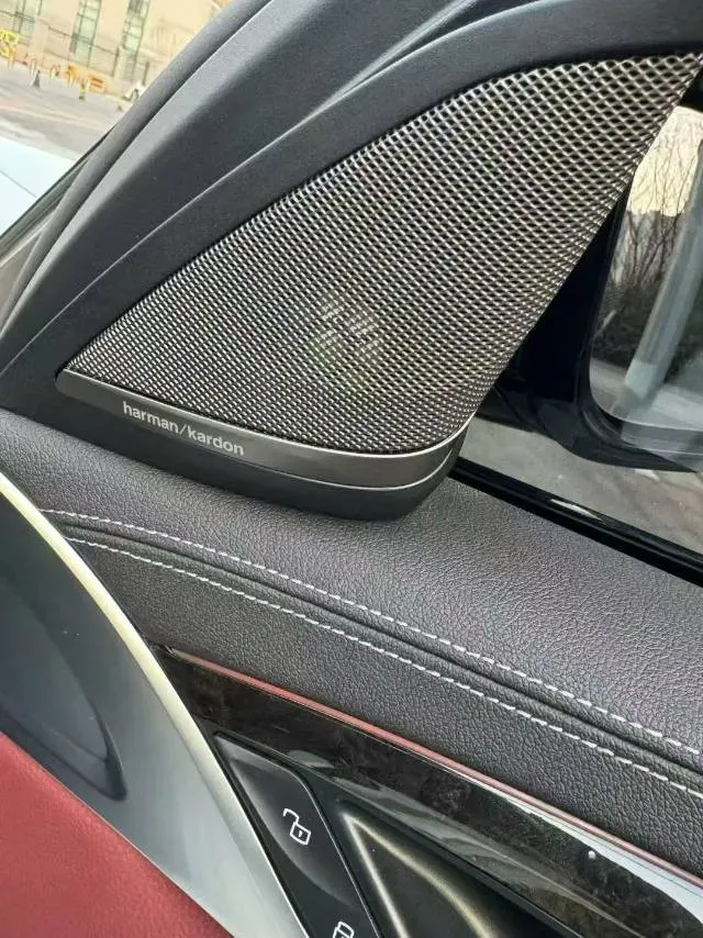 2020 BMW 5 Series 2.0T 252HP L4 8AT,autocango,china used car exporter,china ev exporter,chinese used car exporter,chinese used ev exporter