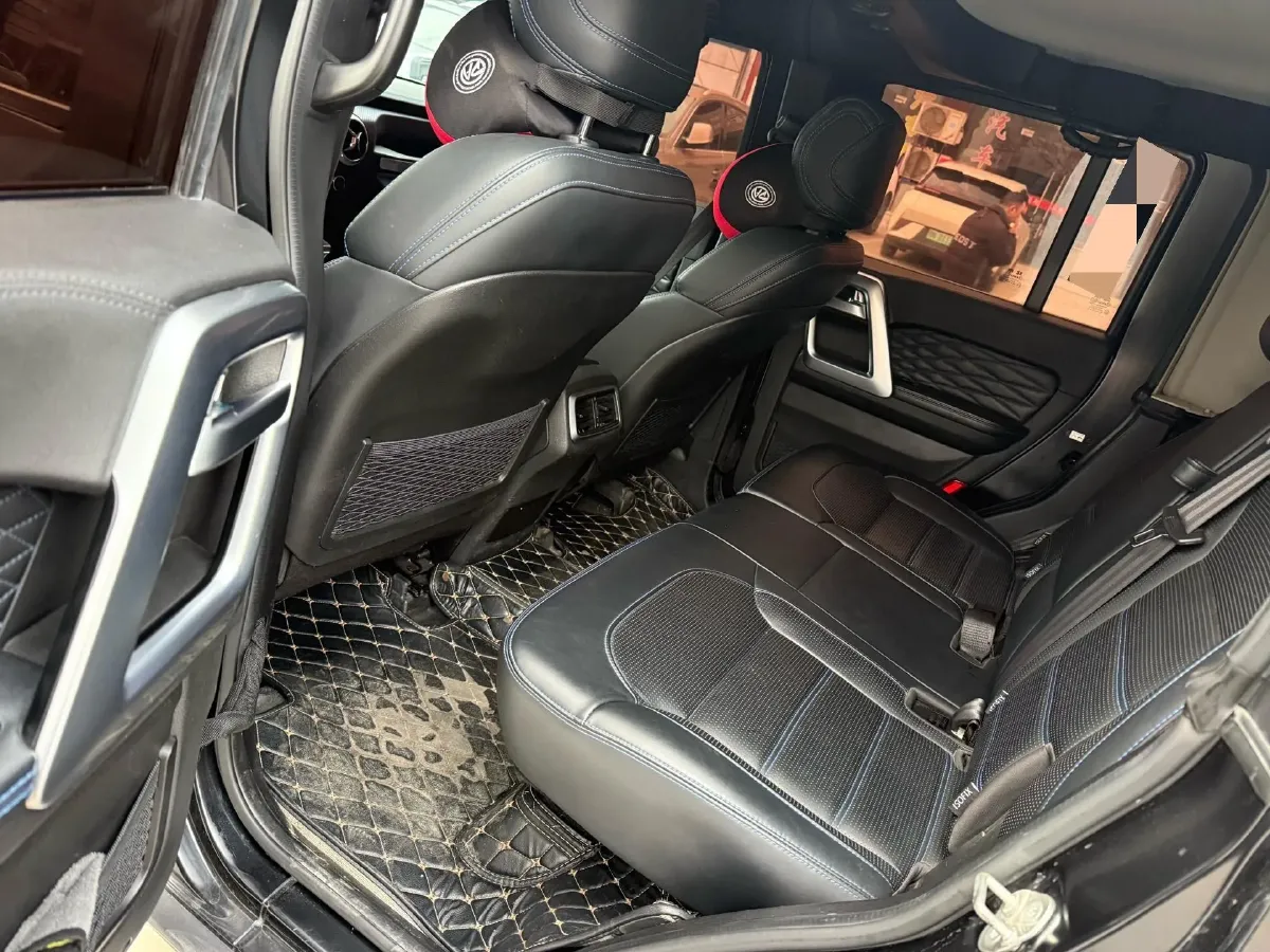 2021 Beijing BJ40 2.0T 163HP L4 8AT,autocango,china used car exporter,china ev exporter,chinese used car exporter,chinese used ev exporter