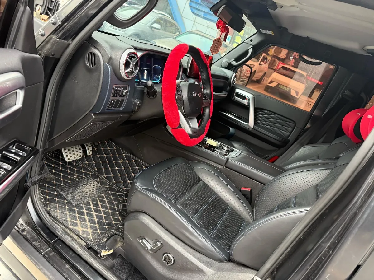 2021 Beijing BJ40 2.0T 163HP L4 8AT,autocango,china used car exporter,china ev exporter,chinese used car exporter,chinese used ev exporter