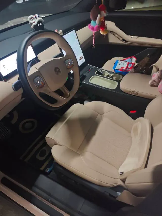 2024 NIO ET5T BEV 75KWH,autocango,china used car exporter,china ev exporter,chinese used car exporter,chinese used ev exporter