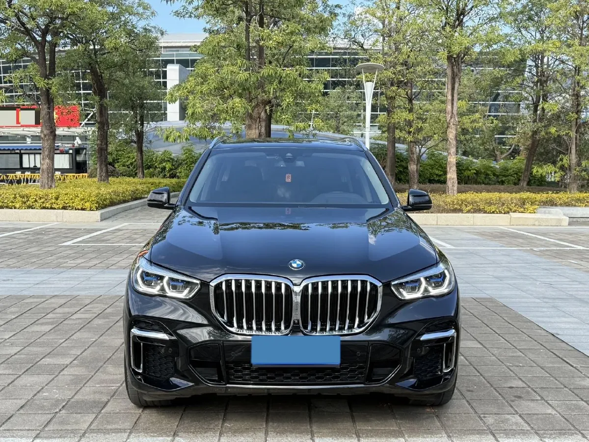 2022 BMW X5 2.0T 245HP L4 8AT,autocango,china used car exporter,china ev exporter,chinese used car exporter,chinese used ev exporter