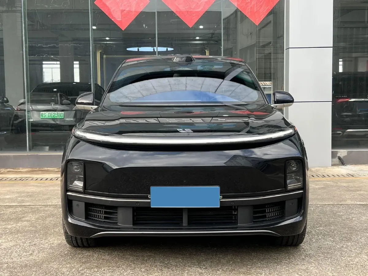 2024 Li L9 Range Extended 154HP REEV 52.3KWH,autocango,china used car exporter,china ev exporter,chinese used car exporter,chinese used ev exporter